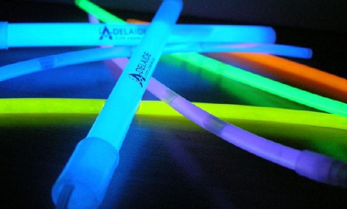 ayx官网:“面对面”才能“心贴心”_时事政治_中公教育网(图2) 爱游戏(ayx)中国官方网站