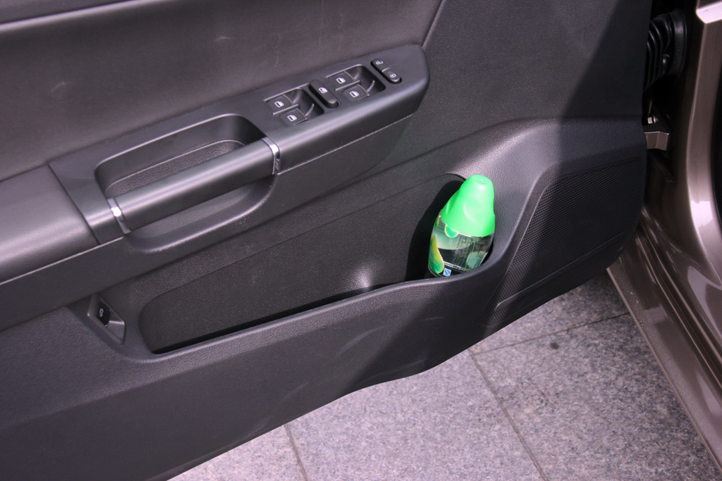 “爱游戏(ayx)中国官方网站”曝蒿俊闵主动将11号球衣让给艾克森 自己改穿8号(图2) ayx官方网站